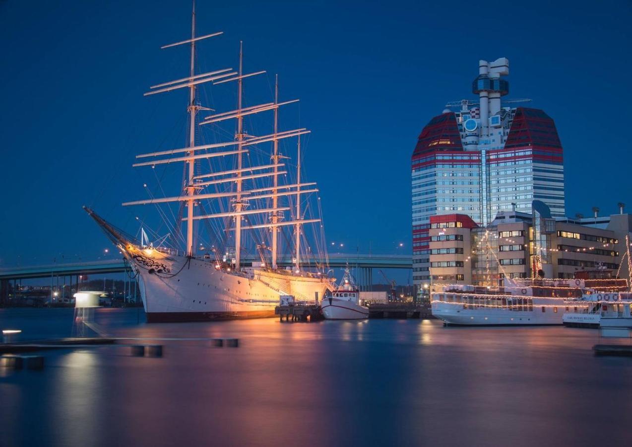 Båthotell Husbaten Vega 1 Göteborg